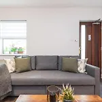 Lovely 2-bed In The Heart Of Apartamento Dublín