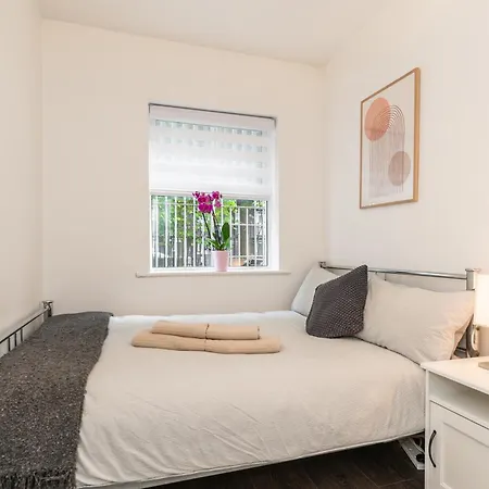 Lägenhet Lovely 2-bed In The Heart Of Dublin